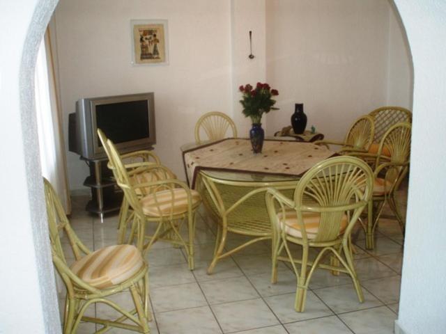 Aparthotel Gerani 2*
